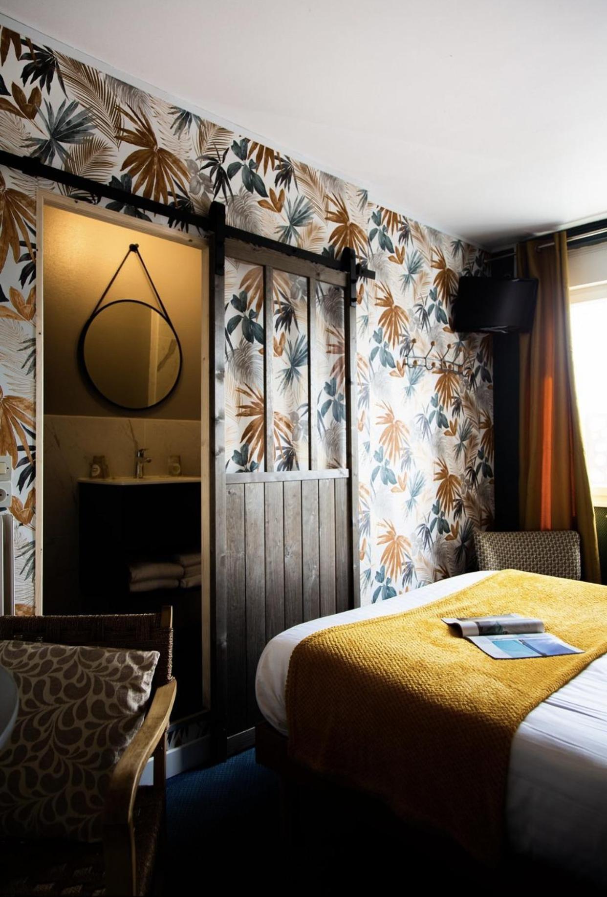 Hotel Des Pins Jullouville-les-Pins Kültér fotó