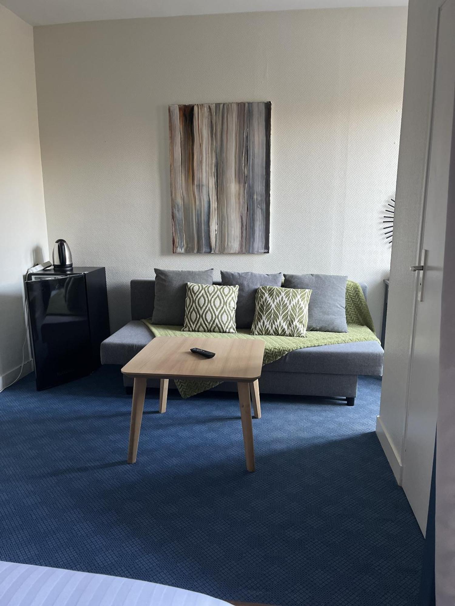 Hotel Des Pins Jullouville-les-Pins Szoba fotó