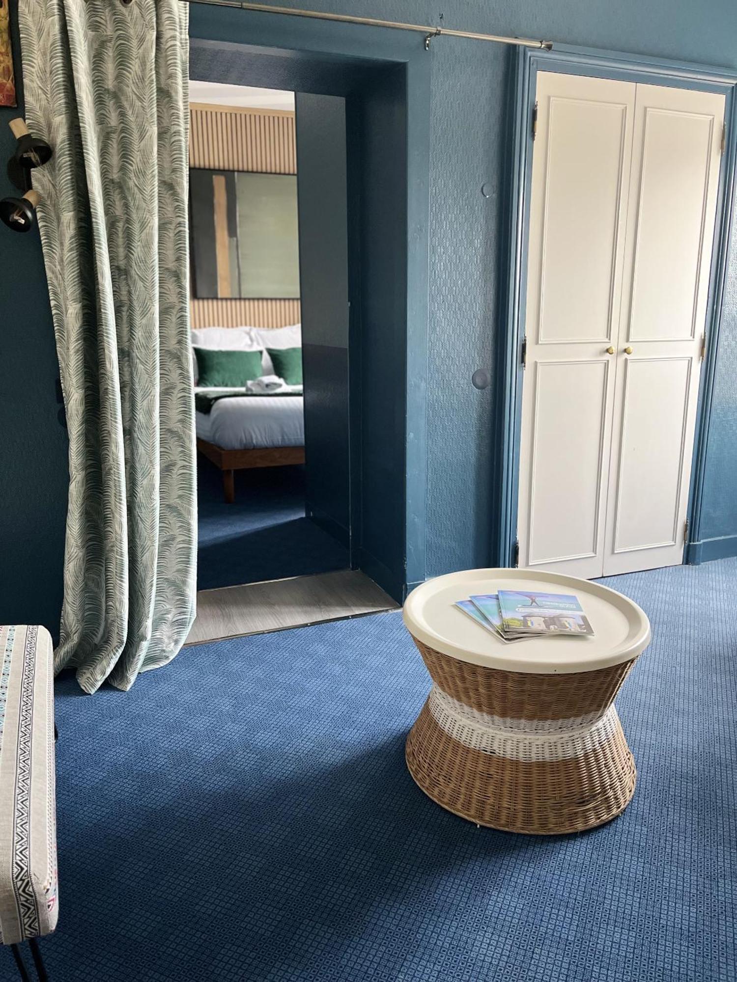 Hotel Des Pins Jullouville-les-Pins Szoba fotó